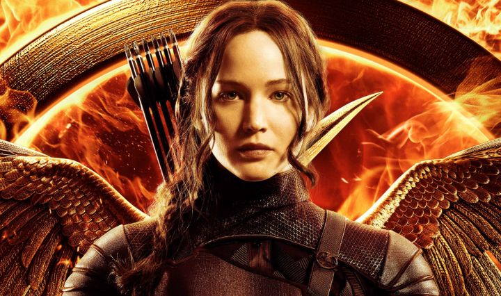 the hunger games mockingjay part 1 movie review feature image