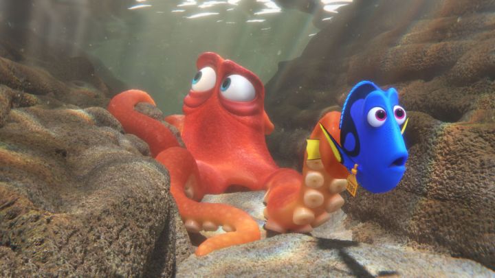 finding dory review hank octopus