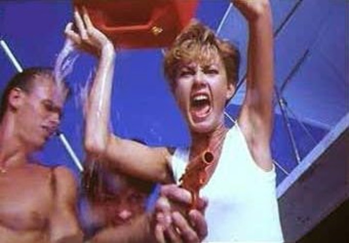 Jaws 5 Cruel Jaws - Screaming Woman