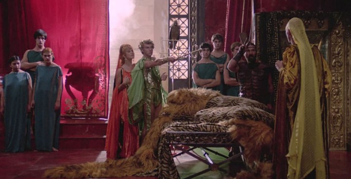 Caligula The Ultimate  Cut Scene