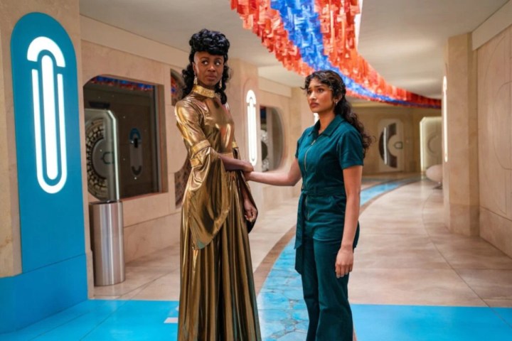 Doctor Who Belinda and Singer in The Interstellar Song Contest